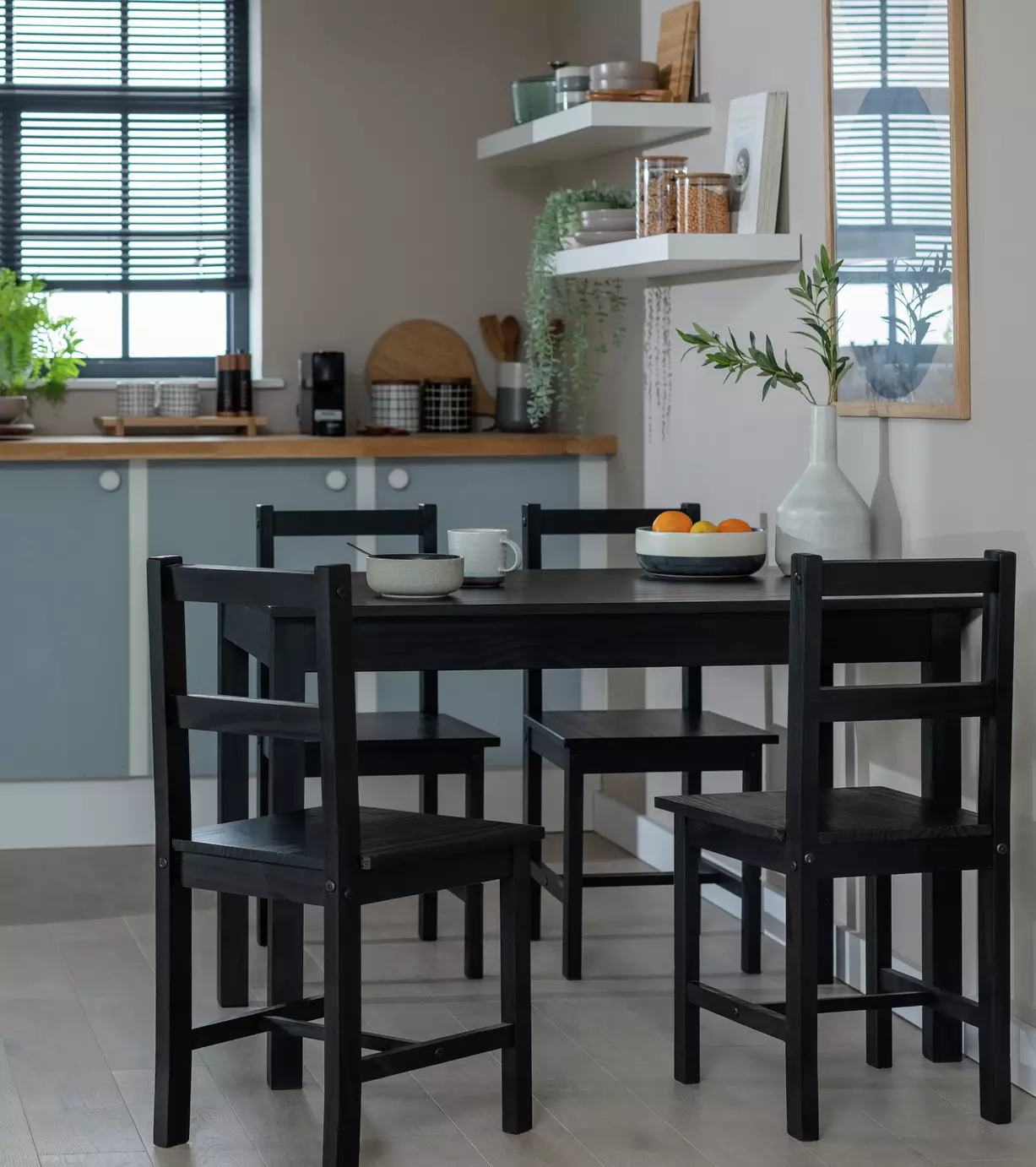 Raye Black Dining Table & 4 Black Chairs