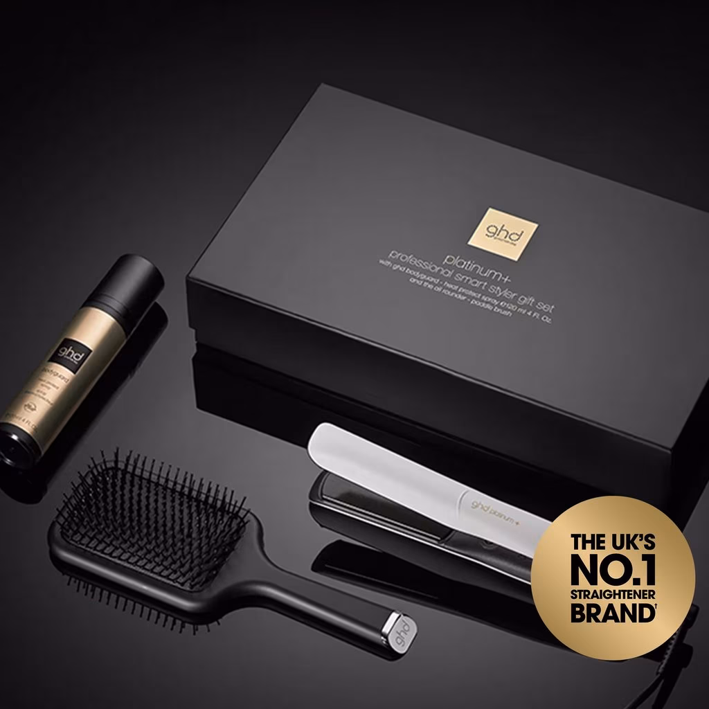 GHD PLATINUM+ HAIR STRAIGHTENER GIFT SET IN WHITE